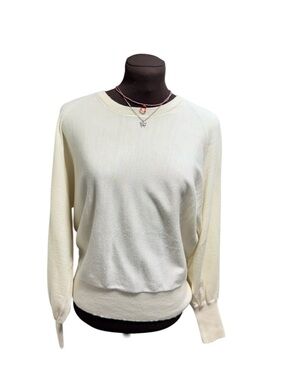 Banana Republic 100% Merino Wool Sweater Women’s M Cream Crew Neck Soft Casual
